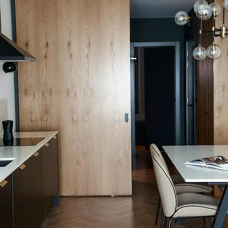 Noma Living Avenida 60 * 阿威罗